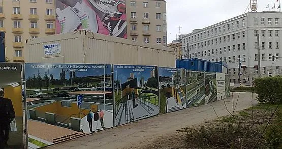 W centrum Gdyni trwa wielka przebudowa Węzła Wzgórze. Zmodernizowany węzeł można już dziś zobaczyć na planszach, istniejące drogi i tunele dopiero w marcu przyszłego roku.
