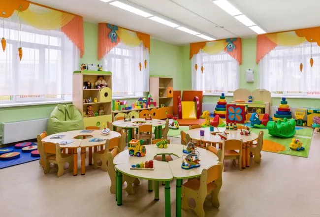 W Gdyni funkcjonuje 39 samorządowych przedszkoli, które zapewniają 4930 miejsc dzieciom.


