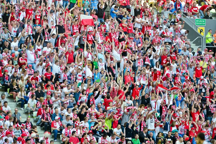 Ostatni mecz reprezentacji Polski piłkarzy na PGE Arenie, z Litwą, obejrzało z trybun 33 074 widzów.