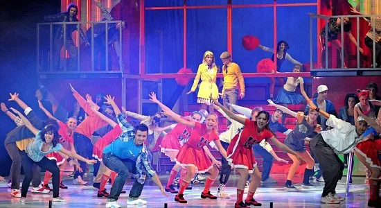"High School Musical" to jeden z najlepiej znanych musicali na świecie. Zobaczymy go na Festiwalu Teatrów Muzycznych w Gdyni w realizacji Gliwickiego Teatru Muzycznego już w czwartek 22 kwietnia 2010.