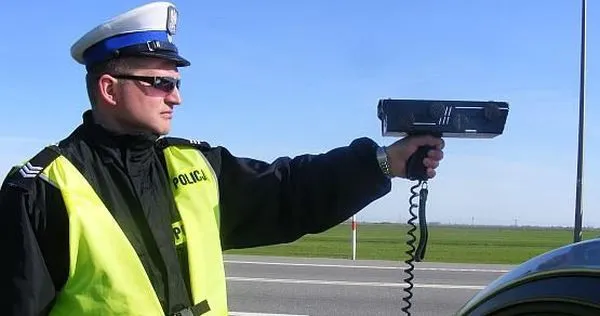 Podczas kontroli policjanci będą się skupiać na wyłapywaniu przekraczających dozwoloną prędkość.