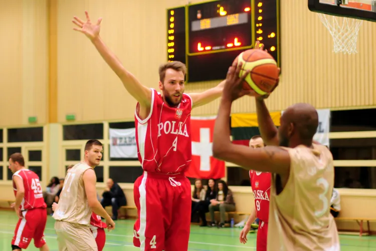 Koszykarze Środowiskowej Basket Ligi jako jedyni reprezentuje Polskę w europejskich pucharach European Alternative Basketball League (EABL).