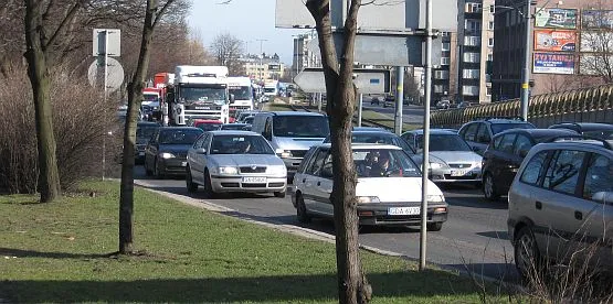 Od połowy maja kierowcy na Podwalu Przedmiejskim będą musieli uzbroić się w jeszcze większą cierpliwość. 