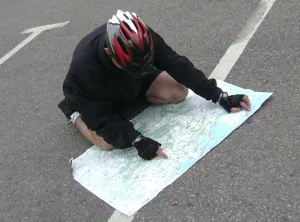 Cała trudność w Route Book Bike polega na dotarciu do określonego miejsca w oparciu o opis trasy.