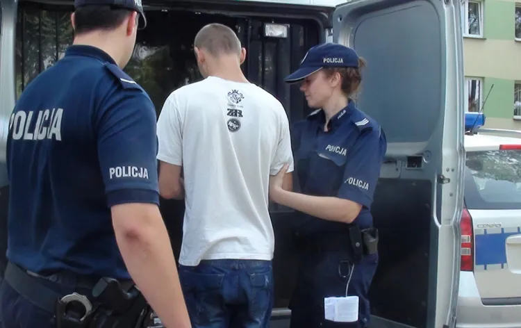 25-latka zatrzymano w Warszawie, podczas rutynowej kontroli drogowej.