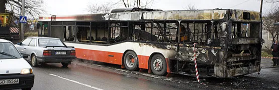 Neoplan obsługujacy linię 168 spłonął dziś doszczętnie na ul. Kartuskiej w Gdańsku.