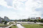 Teren pasa startowego bliżej kolejki, który zabudować ma Budimex Nieruchomości. Nie jest do końca jasne jaka zabudowa tu powstanie. 