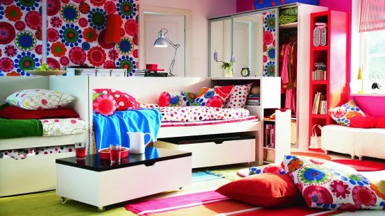 Zanim pomalujemy czy udekorujemy nasze mieszkanie, odnajdźmy pomiędzy kolorami harmonię.  Fot. IKEA 