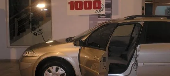 Renault sprzedało w Trójmieście tysięczny samochód. Rekord padnie też u innych dilerów. 