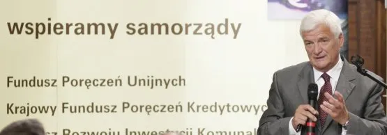 Jan Kozłowski przez sześc lat był prezydentem Sopotu, a od sześciu lat pracuje w zarządzie województwa pomorskiego: najpierw jako wicemarszałek, a od 2002 roku jako marszałek.