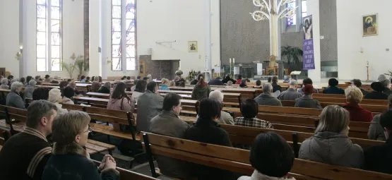 Wczoraj w całej Polsce liczono frekwencję w kościołach katolickich. W Diecezji Gdańskiej ok. 45 proc. wiernych było na niedzielnej mszy.