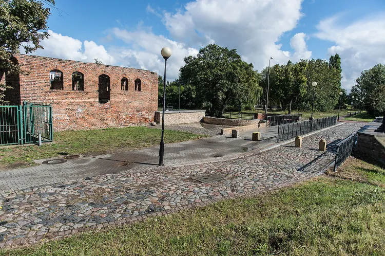 Nieodbudowany po II wojnie światowej XVII-wieczny młyn wodny, doczeka się zabezpieczenia, a następnie odbudowy. Prace sfinansuje miejska spółka, Gdańska Infrastruktura Wodociągowo-Kanalizacyjna.