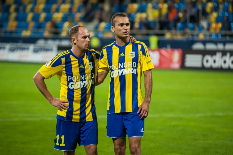 Marcus (z prawej) 33. gola w oficjalnych meczach Arki zdobył na inaugurację sezonu, w Pucharze Polski przeciwko Pogoni Siedlce. Obecnie najlepszym snajperem żółto-niebieskich jest Rafał Siemaszko (4 trafienia). 