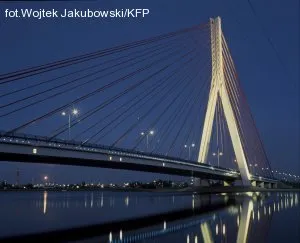 Gdy powstanie Trasa Sucharskiego most wantowy na Martwej Wiśle przestanie być bezużyteczny.