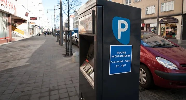 W Trójmieście po pojawieniu się rozporządzenia w oznaczeniu stref płatnego parkowania zmieniło się niewiele.