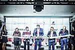 Zarząd firmy Torus oraz przedstawiciele najemców. Symboliczne otwarcie drugiego etapu inwestycji. 