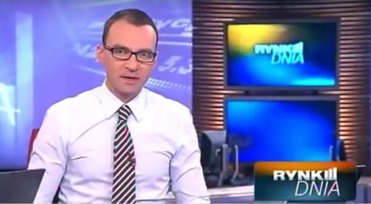 Mikołaj Kunica w latach 2007-2013 był szefem zespołu reporterów i prowadził codzienny program  w TVN CNBC. 