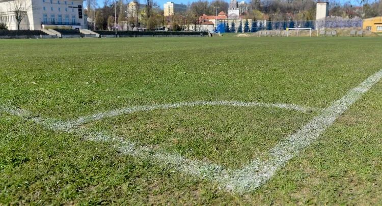 Ze stadionu mieli korzystać sportowcy klubu Bałtyk Gdynia, ale w ostatnim czasie grali na nim głównie amatorzy.
