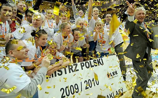Jeszcze nie zaczęły się ligowe rogrywki, a już mamy pierwszą niespodziankę. Lotos Gdynia na razie nie ma licencji na grę w polskiej lidze.