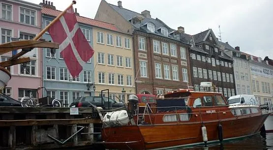 Kopenhaga widziana od strony wody.