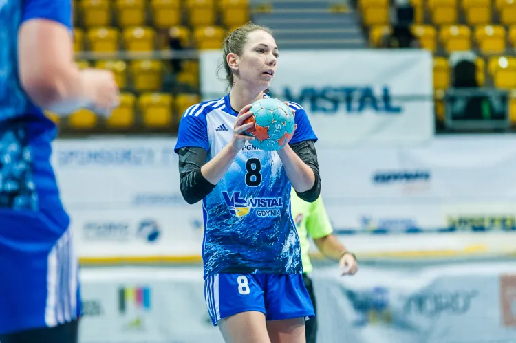 Monika Kobylińska i jej koleżanki nie mogły być w pełni zadowolone z gry w ofensywie przeciwko Pogoni. Gdynianki miały ponadto sporo problemów z przewinieniami.