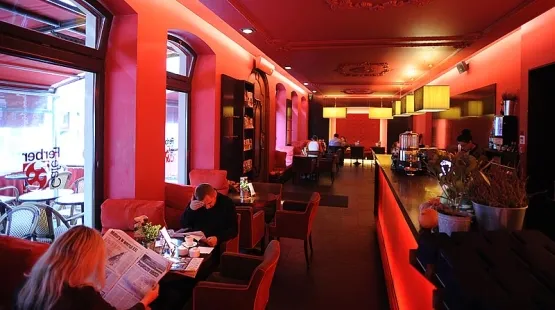 Śniadania oferuje m.in. Cafe Ferber, zlokalizowana przy ul. Długiej w Gdańsku.