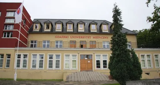 W budynku Atheneum Gedanense Novum mieści się nowa siedziba Akademickiego Biura Karier Gdańskiego Uniwersytetu Medycznego.