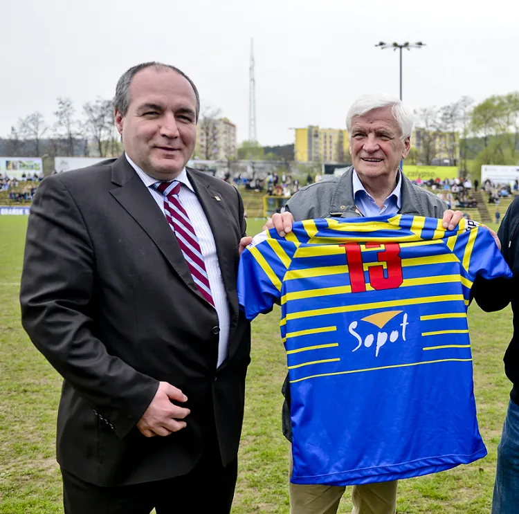 Jan Kozłowski (z prawej) był prezesem Polskiego Związku Rugby przez 15 lat. Obecnie szefuje Ogniwu Sopot. Czy jego następcą w PZR zostanie Serge Bosca (z lewej)?