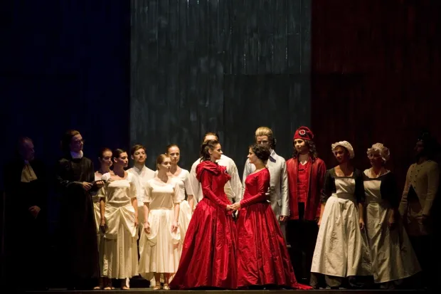 Symboliczne, poetyckie zakończenie spektaklu, to jeden z lepszych momentów najnowszej gdańskiej opery z cyklu "Opera Gendanensis".