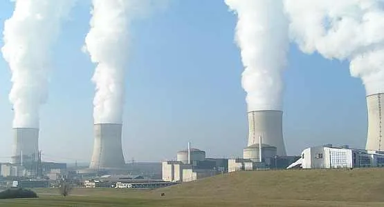 Elektrownia atomowa w Cattenom we Francji - może podobna stanie w Żarnowcu?