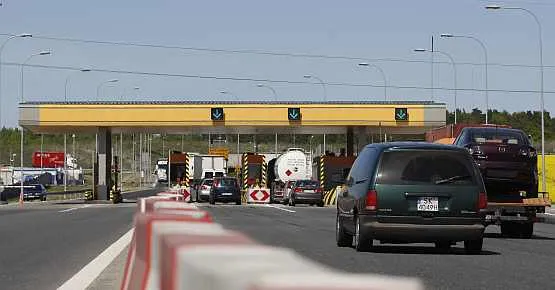 Autostrada A1 - punkt poboru oplat w Swarożynie.