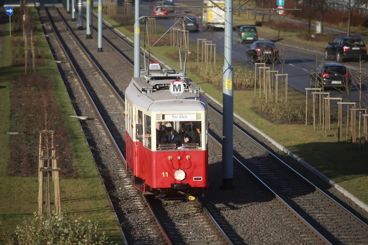 Mikołajkowa linia obsługiwana będzie zabytkowym Konstalem N z 1952 r.