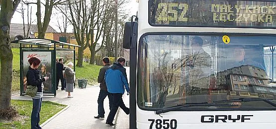 W poniedziałek autobus linii 252 po raz pierwszy wyjechał na ulice Gdyni.
