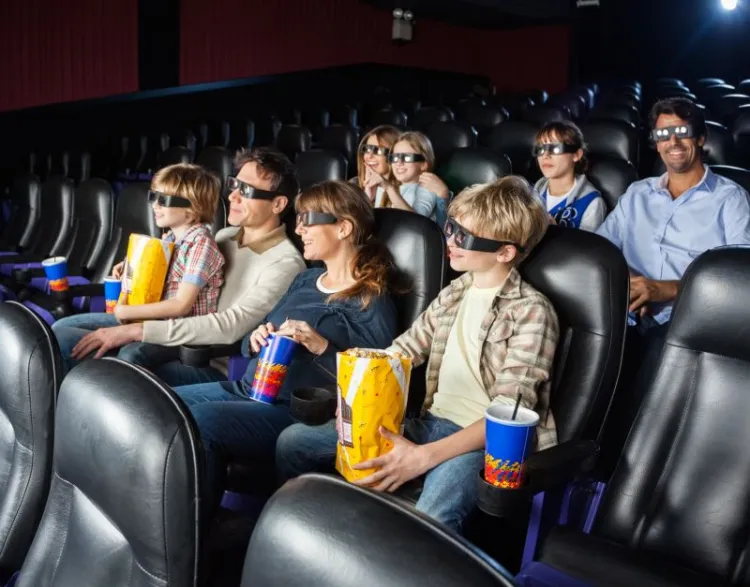 Podpowiadamy na co warto wybrać się do kina z dziećmi w nowym roku.