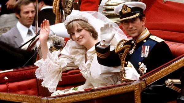 Diana Spencer i książę Charles. 