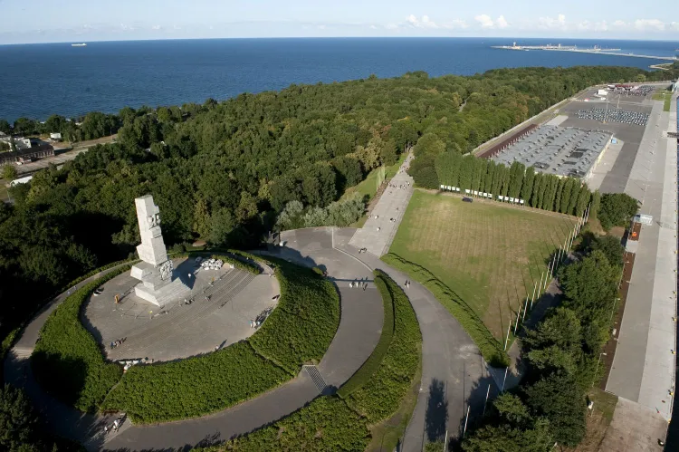 Na terenie półwyspu Westerplatte powstaje nowe muzeum, bardziej wyraziście opowiadające o tym, co tam się działo przez siedem dni bitwy i o całej wojnie obronnej 1939 roku.