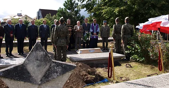 We wtorek, dzięki naszym publikacjom, doczekał się godnego pogrzebu radziecki czołgista z Letnicy. 