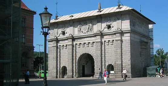 Pomnik Kazimierza Jagiellończyka ma stanąć pomiędzy Bramą Wyżynną i Zespołem Przedbramia.
