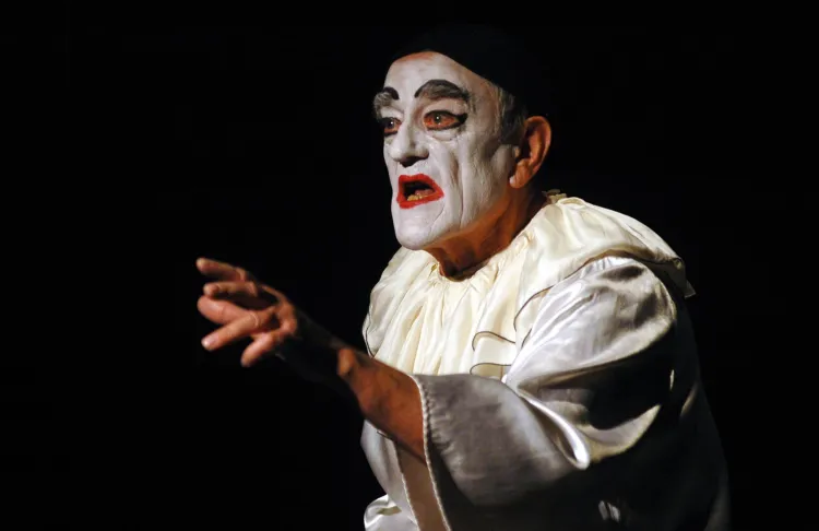 W 2004 roku w Teatrze Miniatura zorganizowano okolicznościowy spektakl "Cyrk Rodziny Afanasjeff bis - Akcja Cyrk". Teraz sięgają po niego młodzi pasjonaci twórczości Jerzego Afanasjewa, przygotowując go łączonymi siłami gdańskiego Teatru Miniatura i Teatru na Plaży w Sopocie.