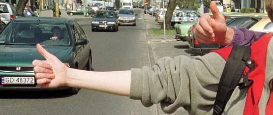 Uniesiony kciuk i czekanie na to, czy ktoś się zatrzyma. Nawet miłośnicy podróżowania autostopem mają swoje mistrzostwa. 