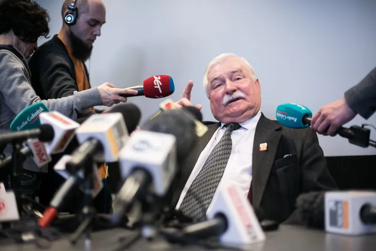 Lech Wałęsa na konferencji prasowej w ECS nie wykluczył, że wniesie o ponowną lustrację. 