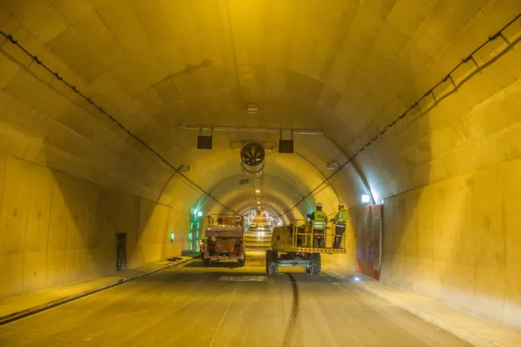 Południowa nitka tunelu pod Martwą Wisłą.
