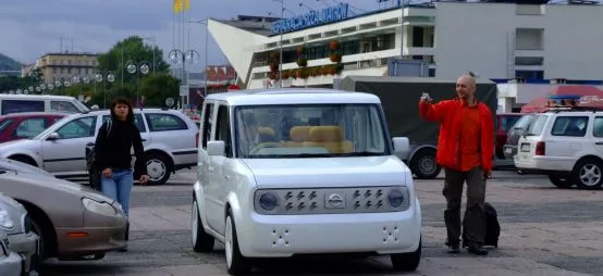 Elektryczny Nissan Denki Cube. Nasza część Europy zobaczyła go w Gdyni po raz pierwszy na żywo. Niewykluczone, że za kilka lat będzie częstym gościem także na polskich drogach. 