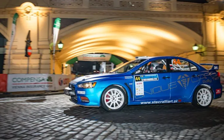 "Szupryk" za sterami Mitsubishi Lancer Evo X. 