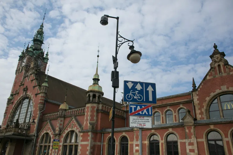 Na dworcu Gdańsk Główny działają jedynie dwie kamery miejskiego monitoringu.
