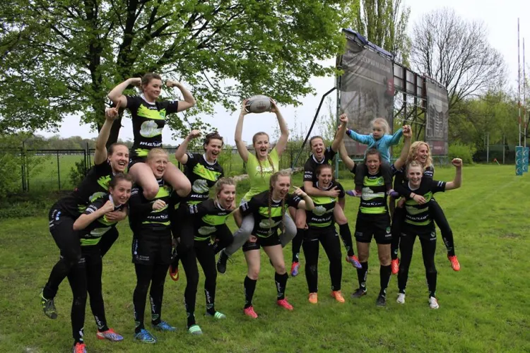 Radość rugbystek Biało-Zielonych Ladies nikogo nie powinna dziwić. W tym sezonie dominatorki z Gdańska wygrały 24 spotkania i ani razu nie zaznały goryczy porażki.