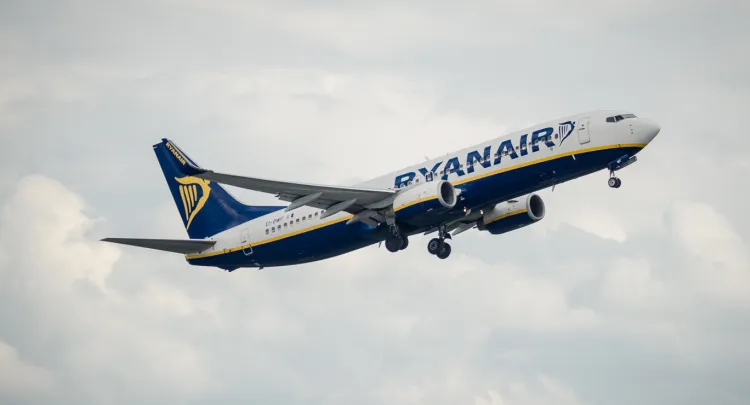 Od października trzy samoloty Ryanaira dzienne będą wzbijały się w niebo, by pokonać trasę z Gdańska do Warszawy