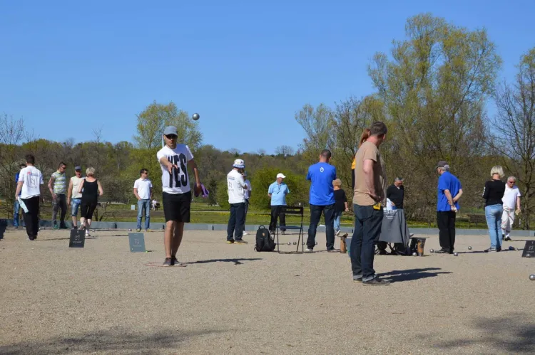 Dwudniowe zawody na gdańskim boulodromie przyciągnęły do parku im. Ronalda Reagana ponad 130 zawodników. 