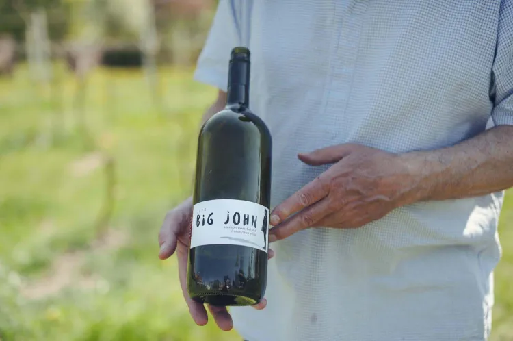 Wino "Big John" z Kania Lodge 