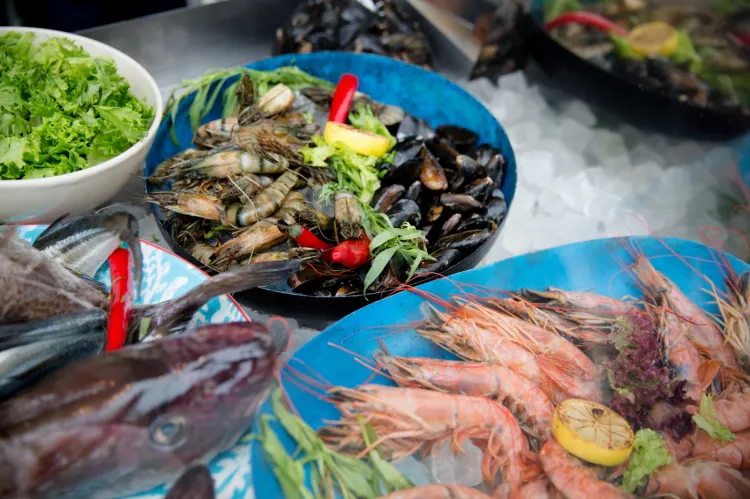 Świeże ryby i owoce morza w nowym, tarasowym menu Vinegre 